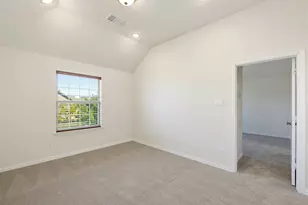 1920 Roundtree Cir E, Fort Worth, TX 76008 - Photo 29