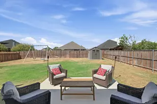 28 S Highland Dr, Sanger, TX 76266 - Photo 25