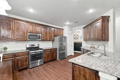 28 S Highland Drive, Sanger, TX 76266 - Photo 3