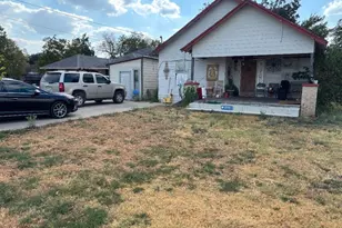 201 5th St, Grand Prairie, TX 75051 - Photo 1