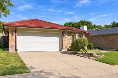 2211 Mediterranean Avenue, Arlington, TX 76011 - Photo 3