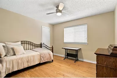 2211 Mediterranean Avenue, Arlington, TX 76011 - Photo 23