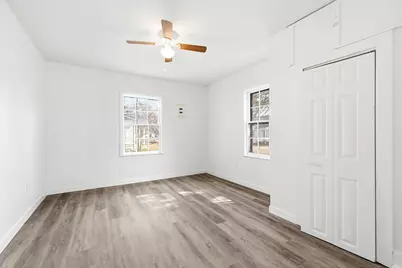 803 E 14th Street, Bonham, TX 75418 - Photo 7