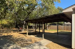 513 Rose St, Denton, TX 76209 - Photo 13