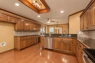 102 Fairway Ln, Crandall, TX 75114 - Photo 7