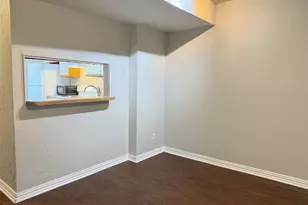 740 W Collins St, Denton, TX 76201 - Photo 5