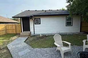 111 E San Antonio Ave, Cooper, TX 75432 - Photo 3