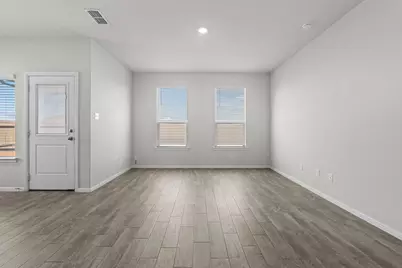 308 Youngblood Lane, Fort Worth, TX 76131 - Photo 5