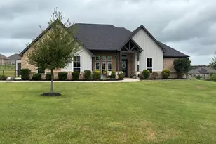 450 Christian Wy, Azle, TX 76020 - Photo 1
