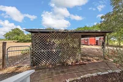 393 Peevey Lane, Robinson, TX 76706 - Photo 33