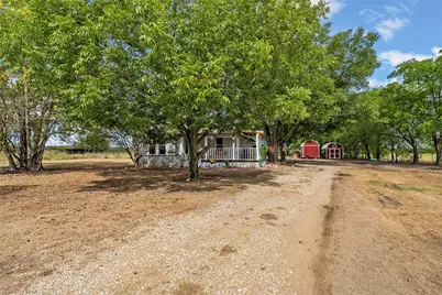 393 Peevey Lane, Robinson, TX 76706 - Photo 25
