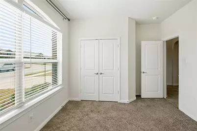 560 Pendennis Drive, Saginaw, TX 76131 - Photo 19