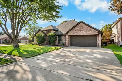 1718 Falcon Drive, Corinth, TX 76210 - Photo 3