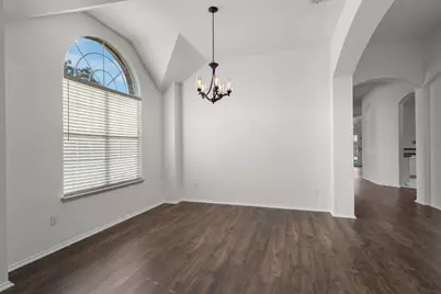 1718 Falcon Drive, Corinth, TX 76210 - Photo 9