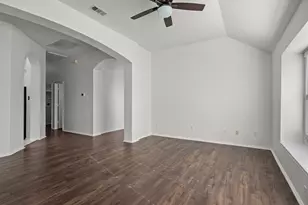 1718 Falcon Dr, Corinth, TX 76210 - Photo 13