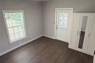231 Elm St, Hurst, TX 76053 - Photo 13