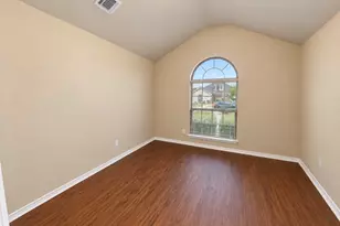 923 Grouse Rd, Glenn Heights, TX 75154 - Photo 17
