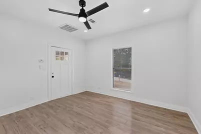 2609 Avenue G, Fort Worth, TX 76105 - Photo 5