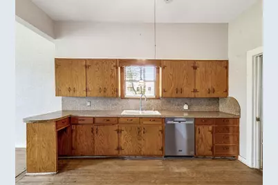 112 W Hackberry Street, Malone, TX 76660 - Photo 19