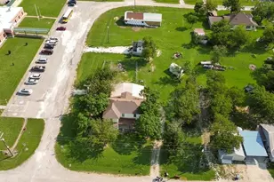112 W Hackberry St, Malone, TX 76660 - Photo 39