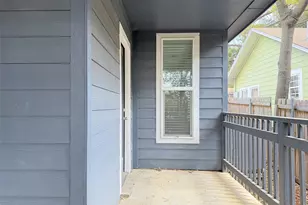 713 N Wood St, Denton, TX 76209 - Photo 25