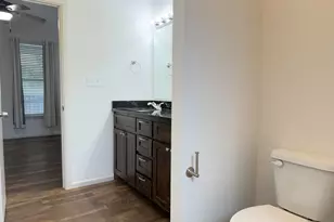 713 N Wood St, Denton, TX 76209 - Photo 17