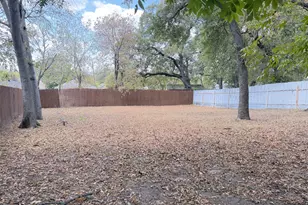 713 N Wood St, Denton, TX 76209 - Photo 27