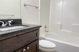 713 N Wood St, Denton, TX 76209 - Photo 23