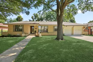 2422 Mockingbird Ln, Garland, TX 75042 - Photo 1