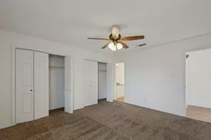 10 W Meadow Ln, Bedford, TX 76021 - Photo 15