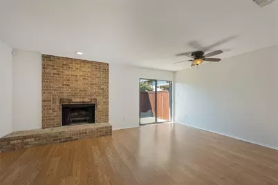 10 W Meadow Lane, Bedford, TX 76021 - Photo 11