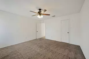 10 W Meadow Ln, Bedford, TX 76021 - Photo 21