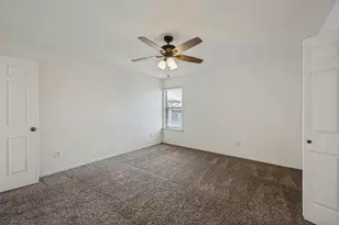 10 W Meadow Ln, Bedford, TX 76021 - Photo 17