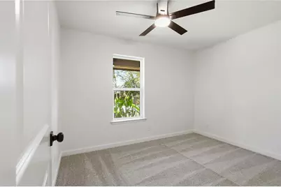 527 W Aubrey Street, Pilot Point, TX 76258 - Photo 15