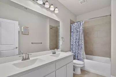 1070 Mickelson Drive, Granbury, TX 76048 - Photo 35