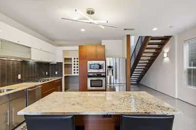 2913 Reagan Street, Dallas, TX 75219 - Photo 13