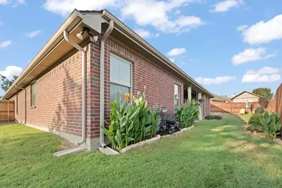 312 Nutmeg, Burleson, TX 76028 - Photo 35