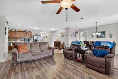 521 Leatherman Drive, Saginaw, TX 76179 - Photo 15