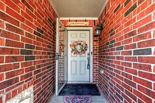 521 Leatherman Dr, Saginaw, TX 76179 - Photo 5