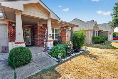 521 Leatherman Drive, Saginaw, TX 76179 - Photo 3
