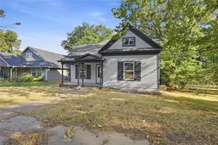 605 E Woodard St, Denison, TX 75021 - Photo 3