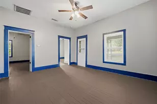 605 E Woodard St, Denison, TX 75021 - Photo 7