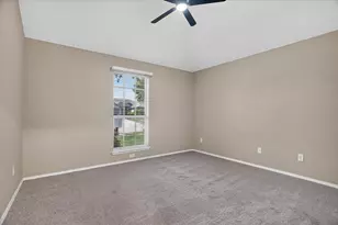1004 Eden St, Burleson, TX 76028 - Photo 15
