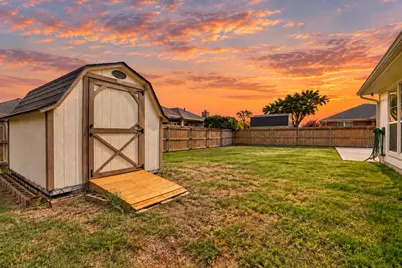 1004 Eden Street, Burleson, TX 76028 - Photo 27