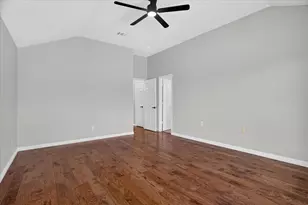 1004 Eden St, Burleson, TX 76028 - Photo 19