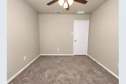 2721 Flowers Drive, Denton, TX 76205 - Photo 11