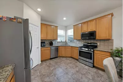 11005 Fawn Valley Drive, Fort Worth, TX 76140 - Photo 9