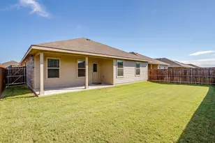 625 Basteen Ln, Justin, TX 76247 - Photo 27