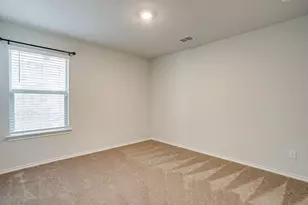 625 Basteen Ln, Justin, TX 76247 - Photo 21