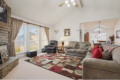 901 McComb Lane, Cedar Hill, TX 75104 - Photo 7